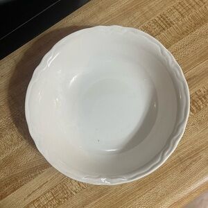 Federalist - 7 Vintage Ironstone Farm Style Serving Bowls - White - 6”Dia